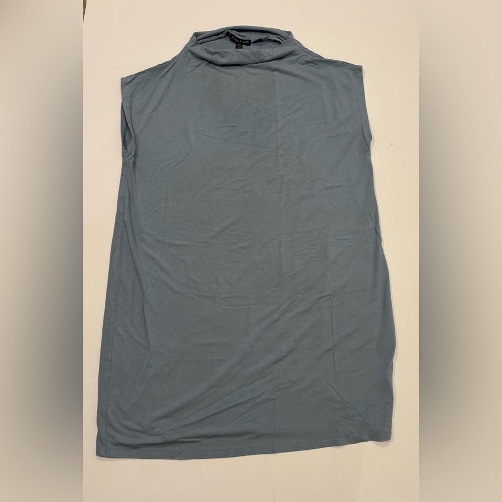Eileen Fisher Light
blue Sleeveless Tunic - size Medium